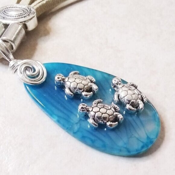 Sexy Beach Sea Turtle Agate + Faux Leather Necklace - 24" ~ Beachy Ocean Boho - Picture 2 of 11